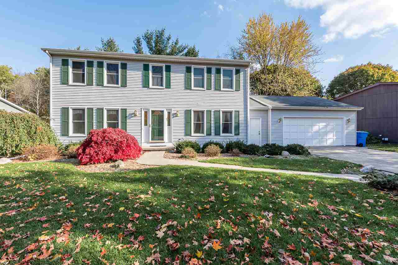 5404 Wallbridge - Photo 1