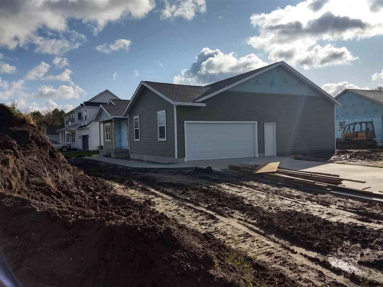 1527 Fisherville - Photo 1