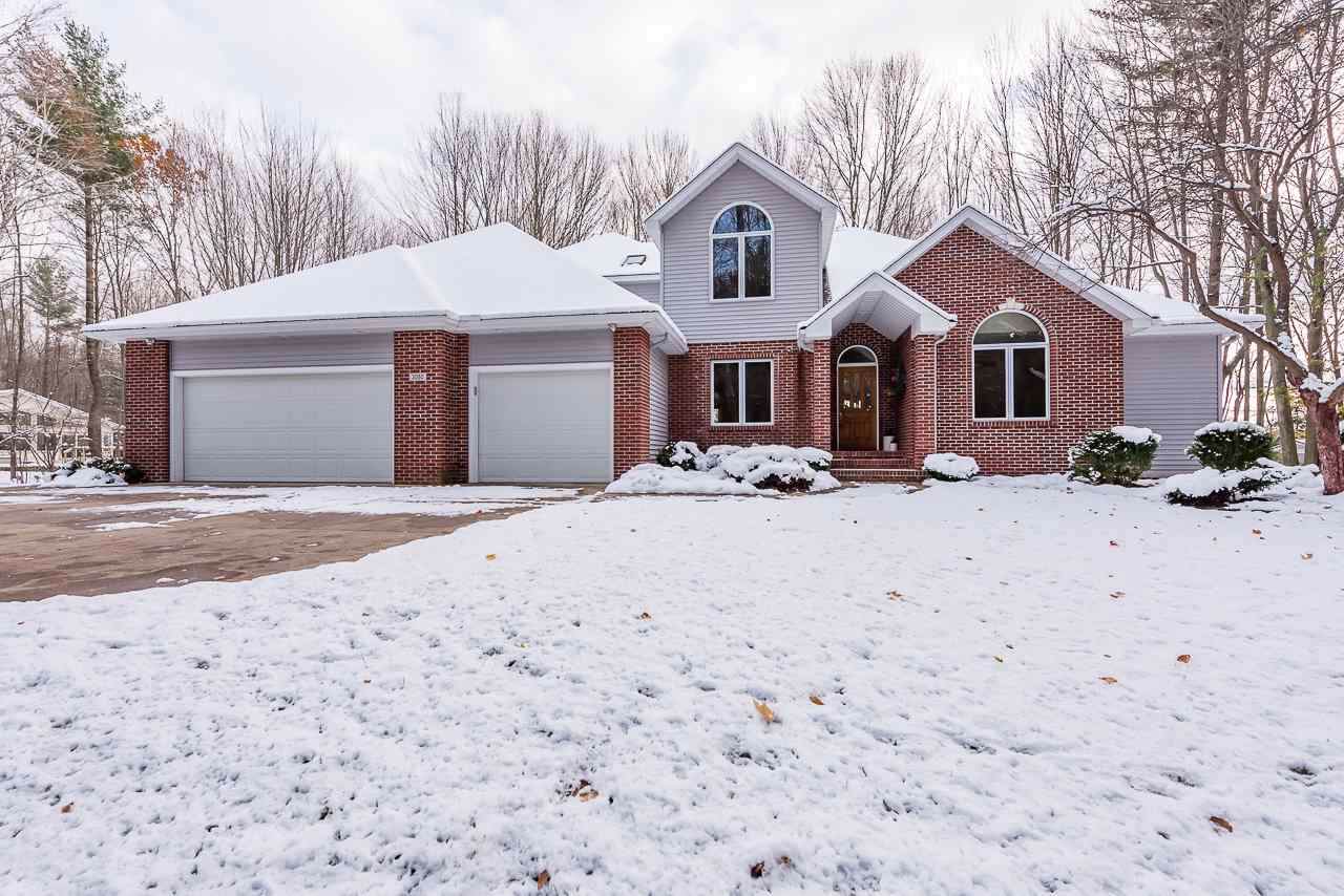 3050 Maple Hill Ct - Photo 1