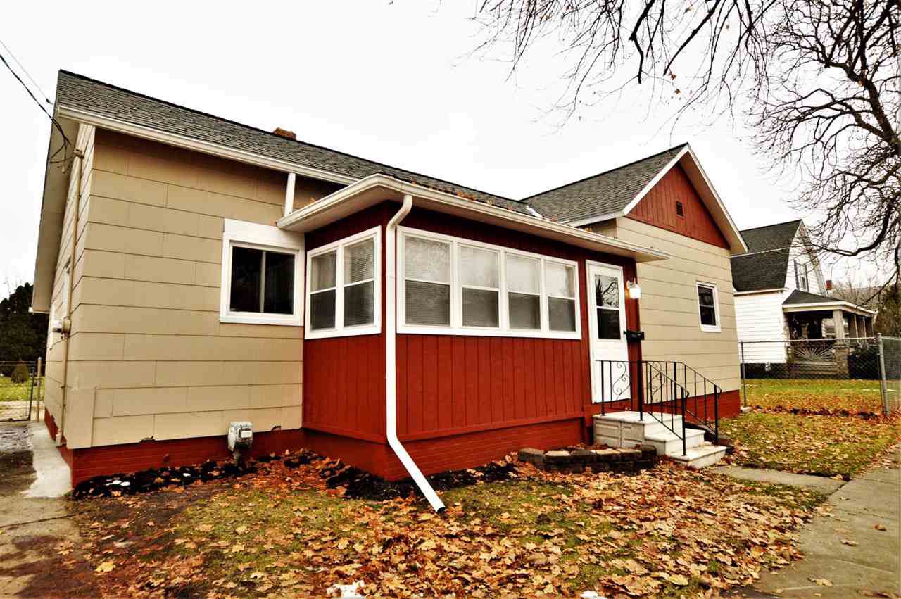 2415 Garfield Ave. - Photo 1