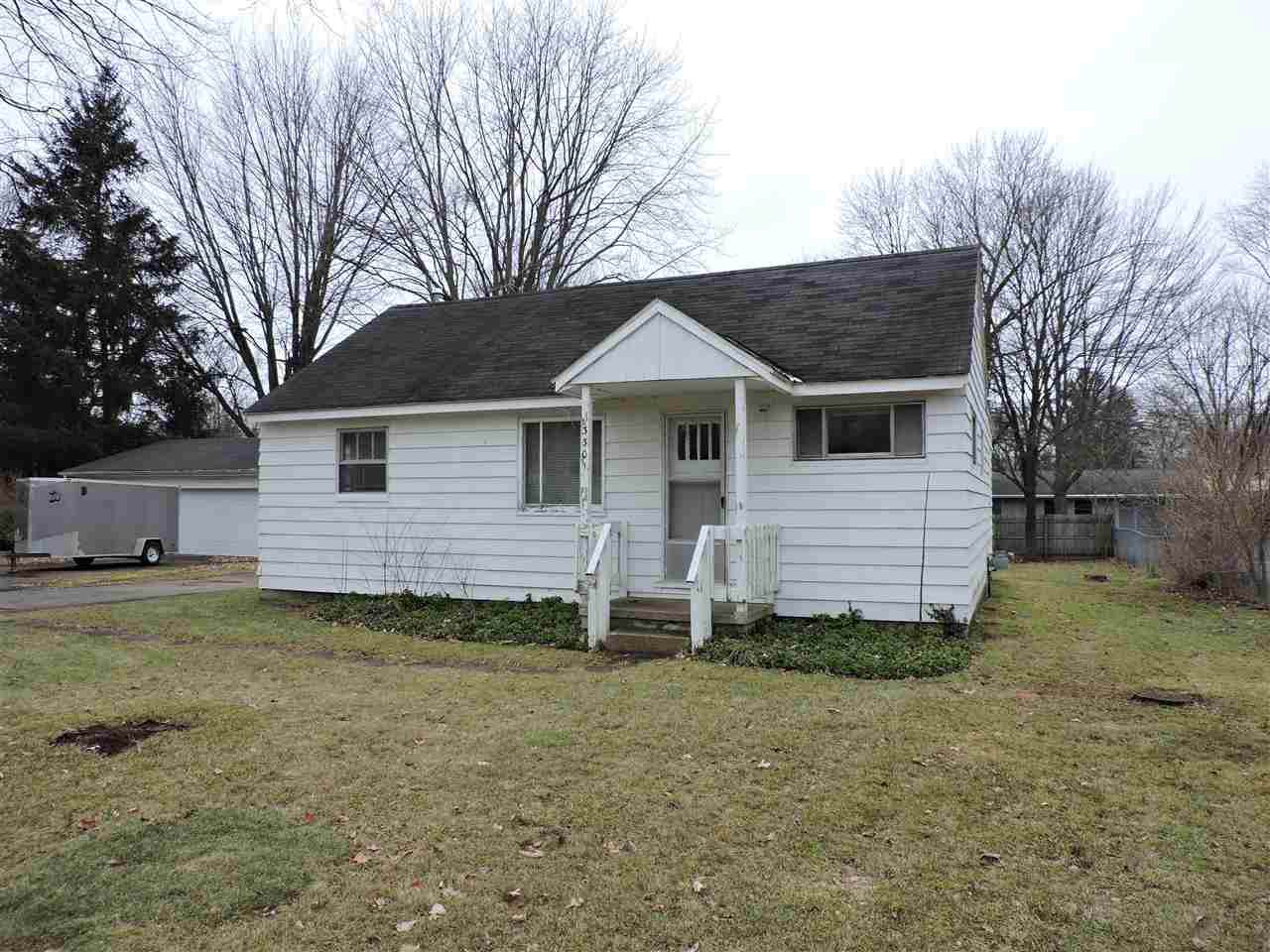 3301 Fernside St - Photo 1