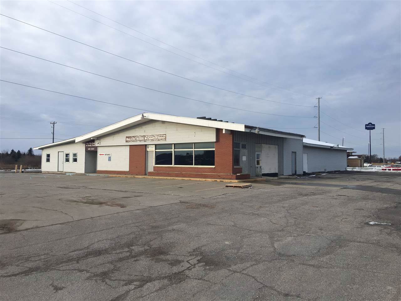 2515 Wilder Road - Photo 1