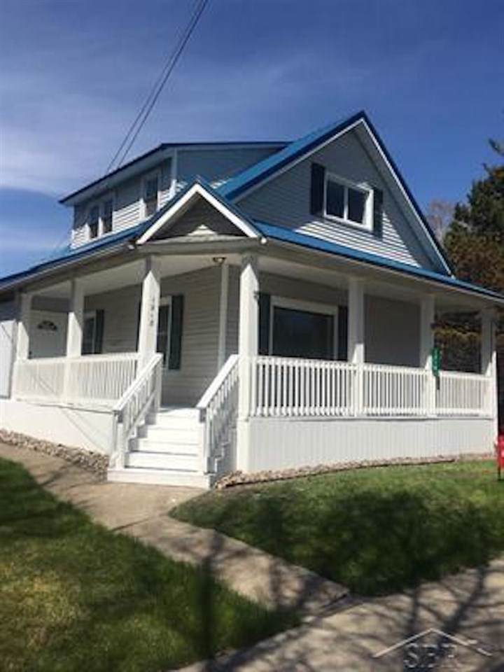 1218 Michigan - Photo 1