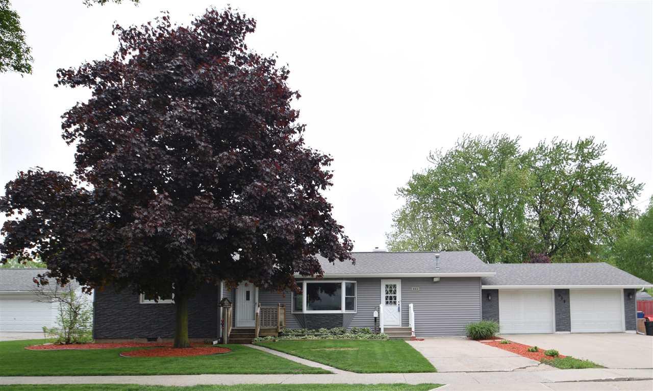 908 Bangor - Photo 1