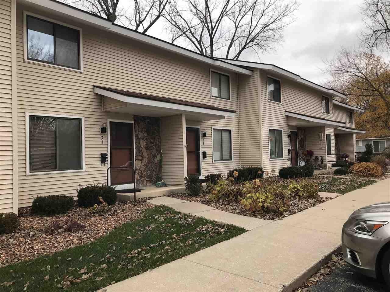 405 Cherryview - Photo 1