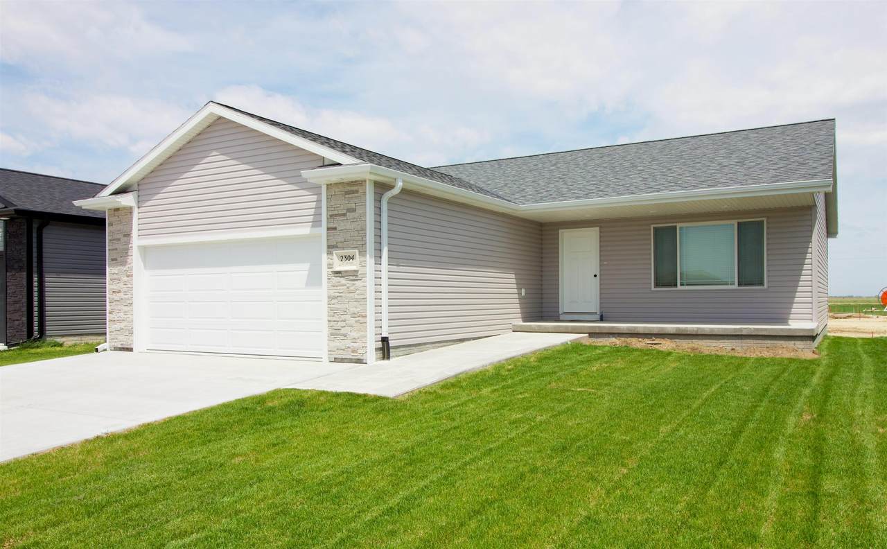 2304 37th Street - Photo 1