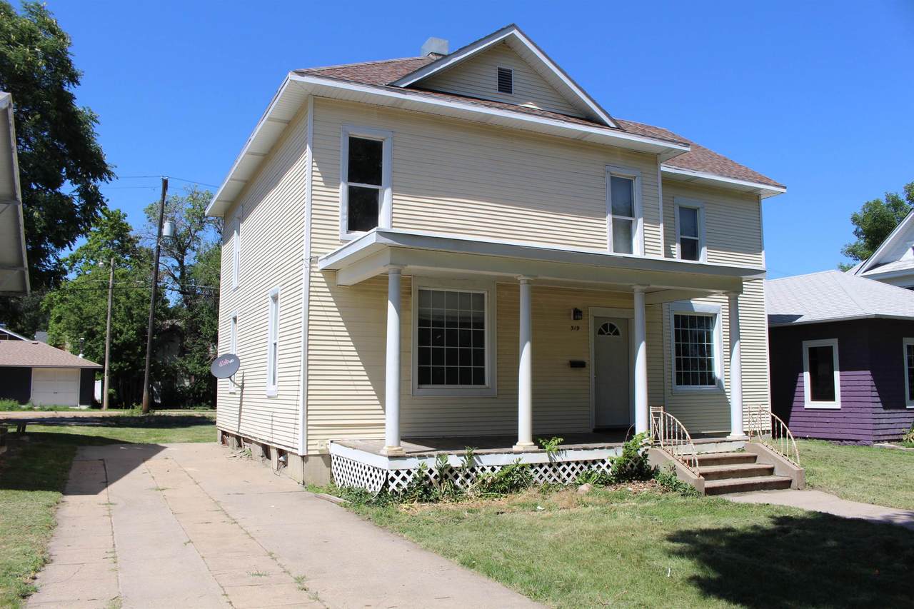 519 26th Street - Photo 1