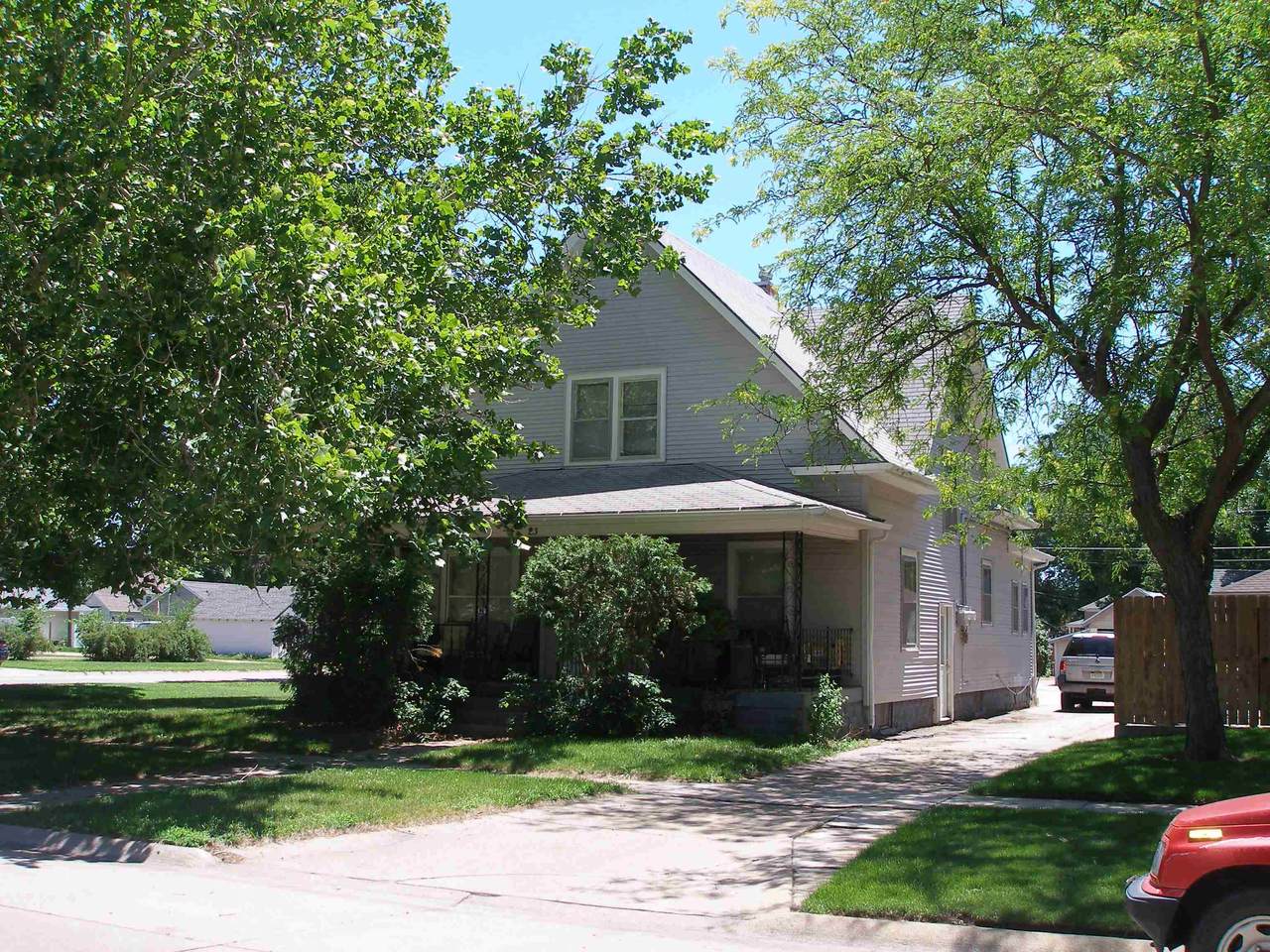 23 29th Street - Photo 1