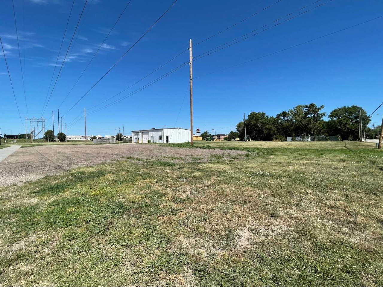 106 Central Avenue - Photo 1