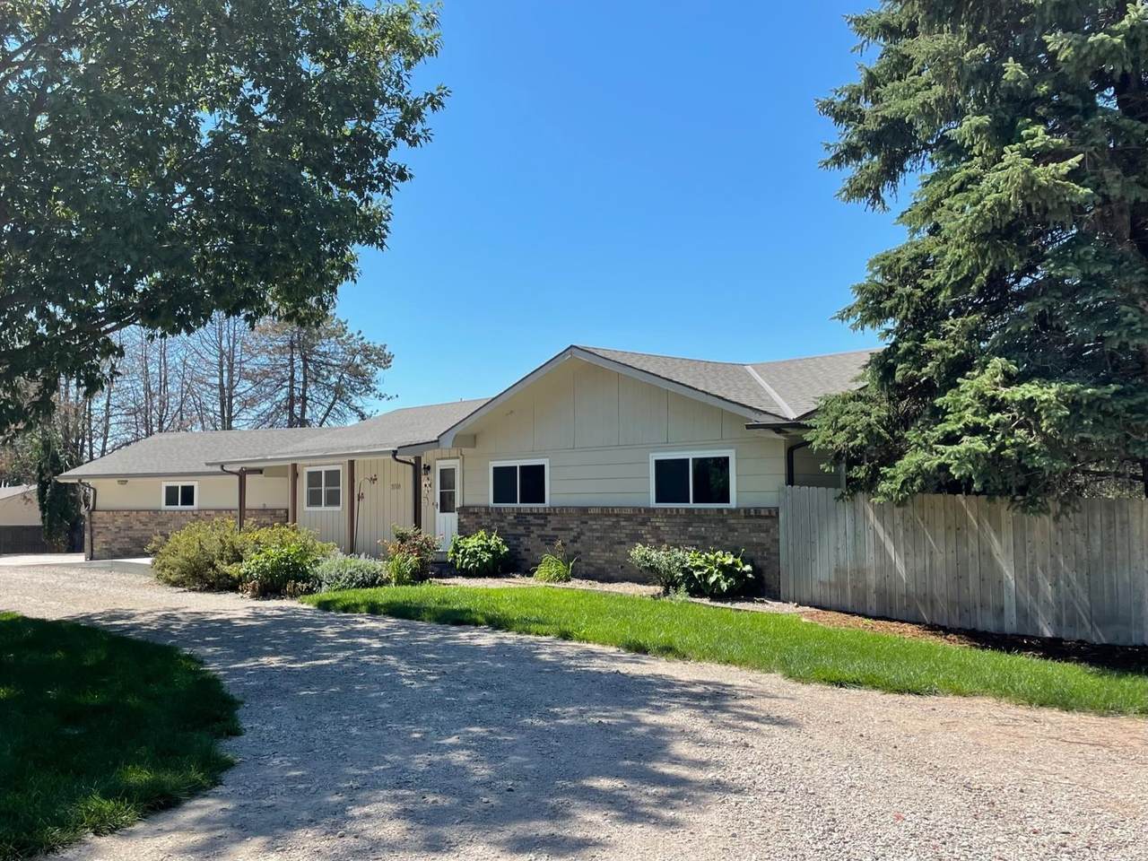 2710 Cottonmill Avenue - Photo 1
