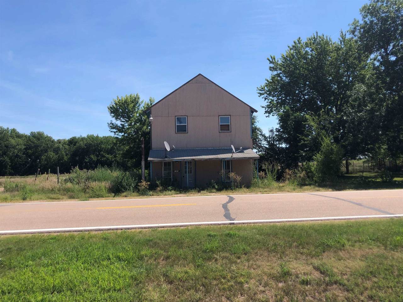 13615 Showboat Boulevard - Photo 1