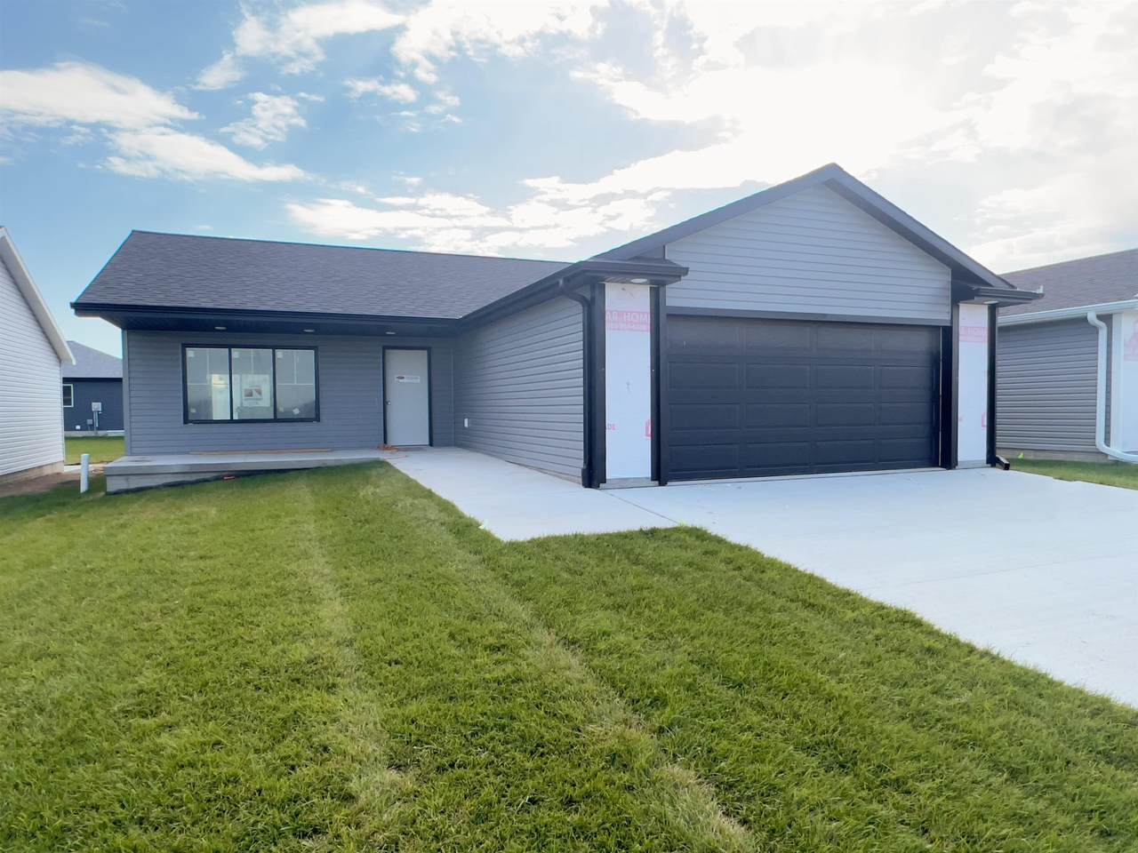2111 38th Street - Photo 1
