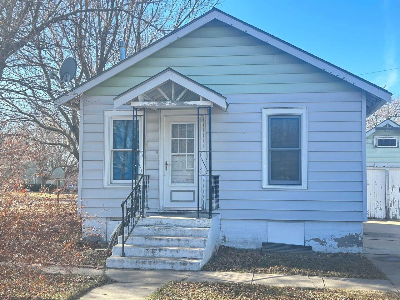 343 Nance Avenue - Photo 1
