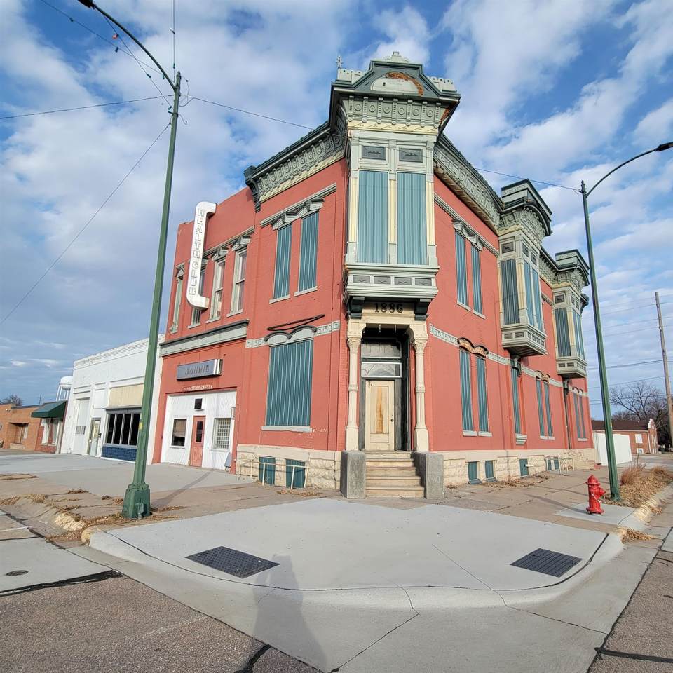 506 Minden Avenue - Photo 1