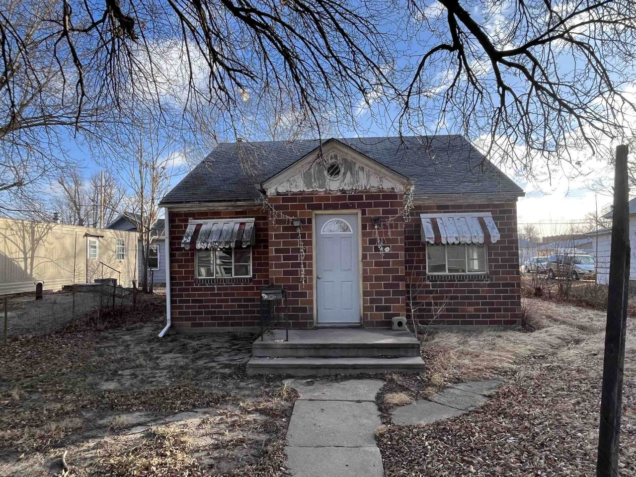 546 Colorado Street - Photo 1