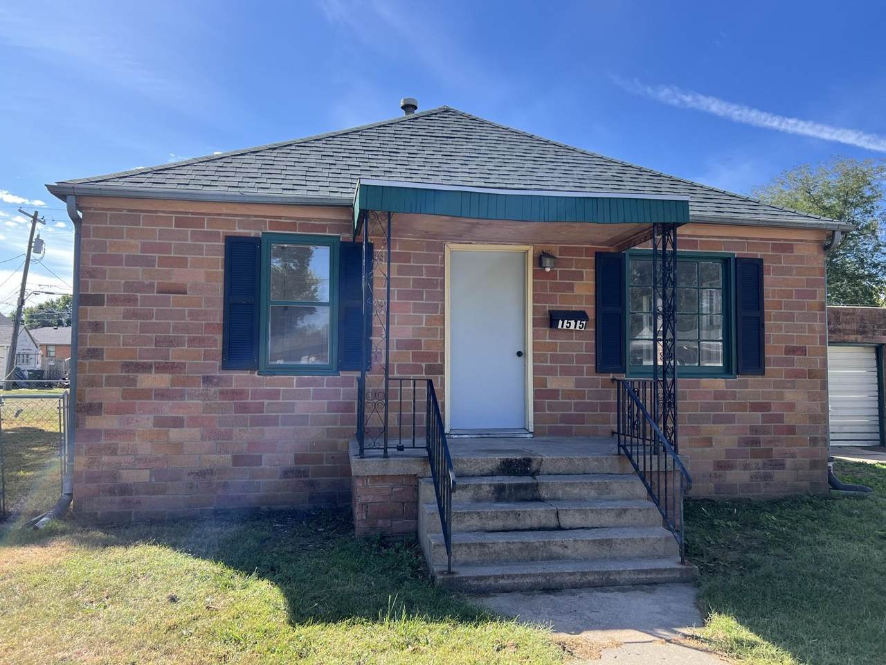 1515 9th Street - Photo 1