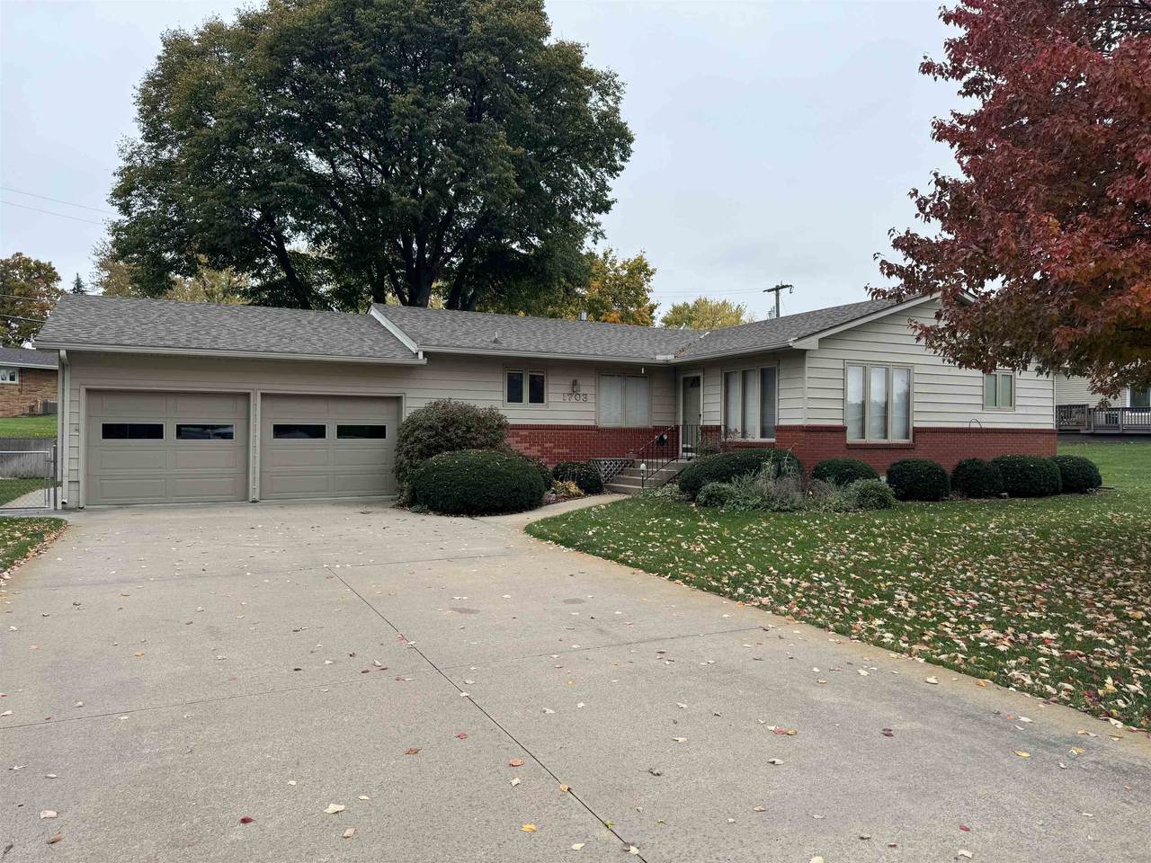 1703 14th Street - Photo 1