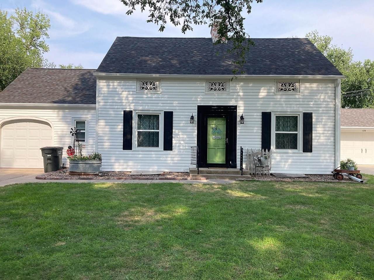 116 Ridge Avenue - Photo 1