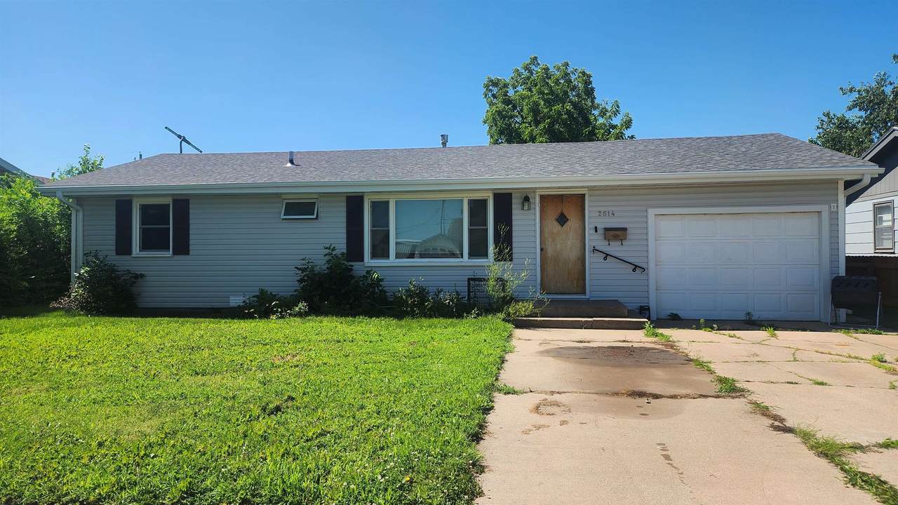 2614 4th Street - Photo 1