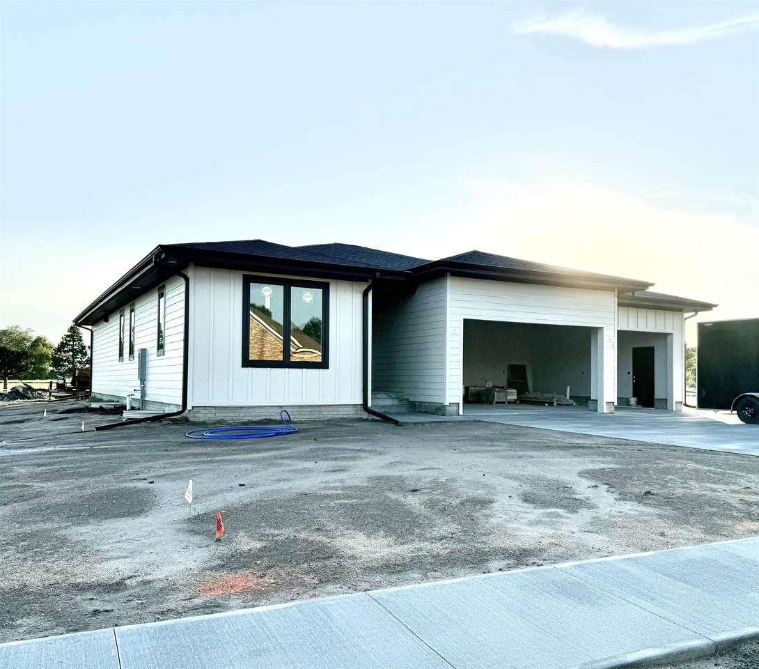 3116 Saint Andrews Circle - Photo 1