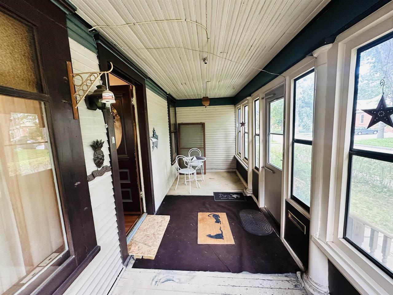 831 Cedar Avenue - Photo 1