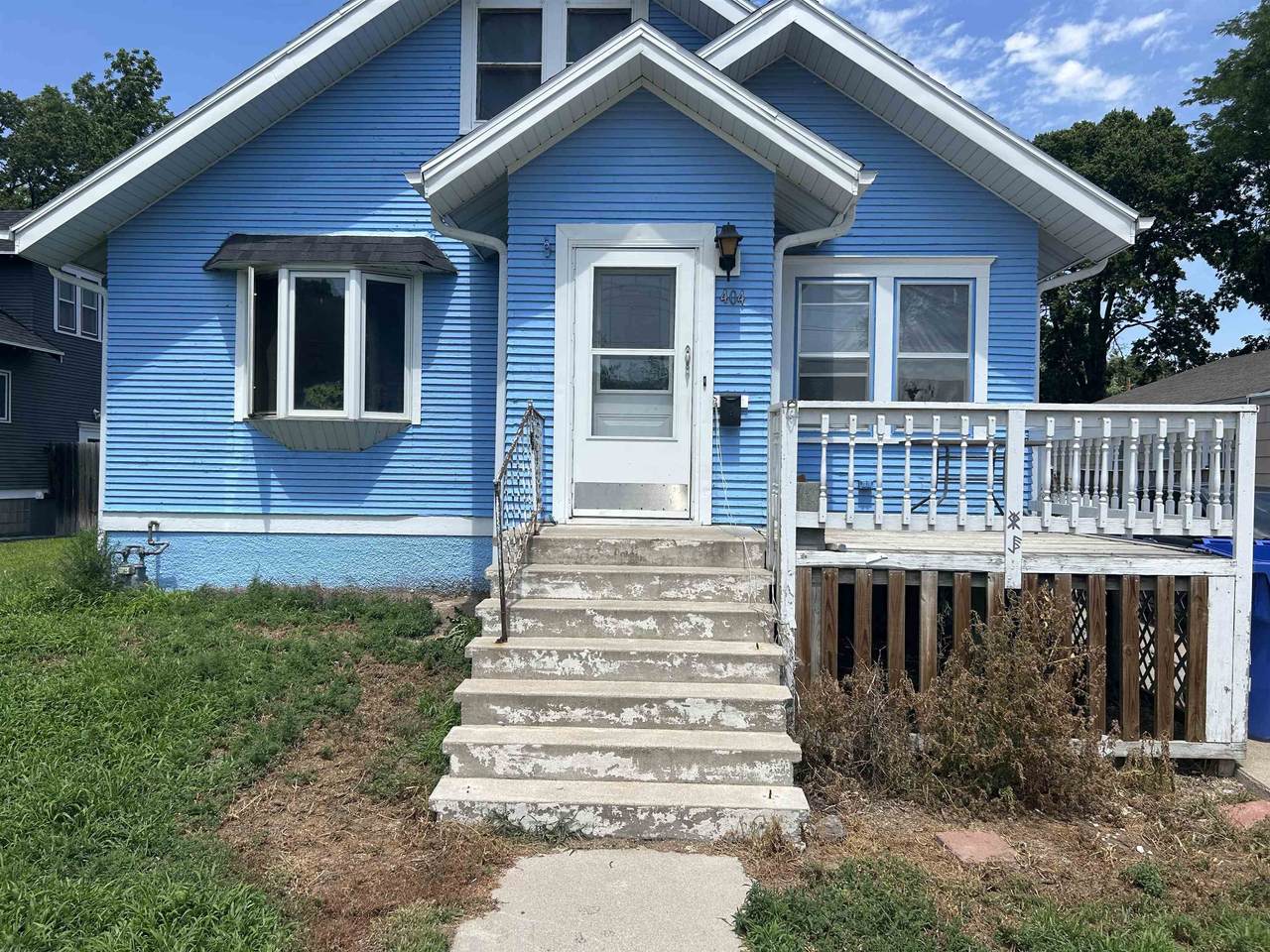 404 13th Street - Photo 1
