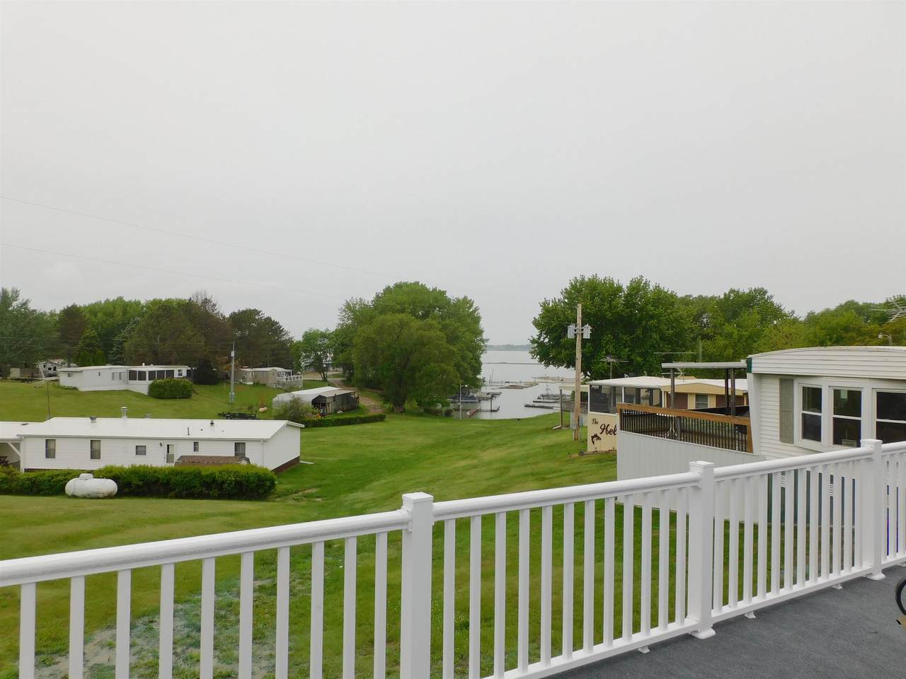 1009 Muddy Point - Photo 1