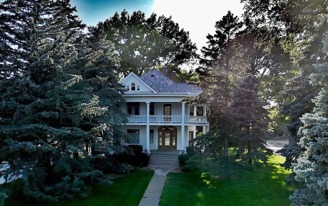 219 Brown Avenue - Photo 1