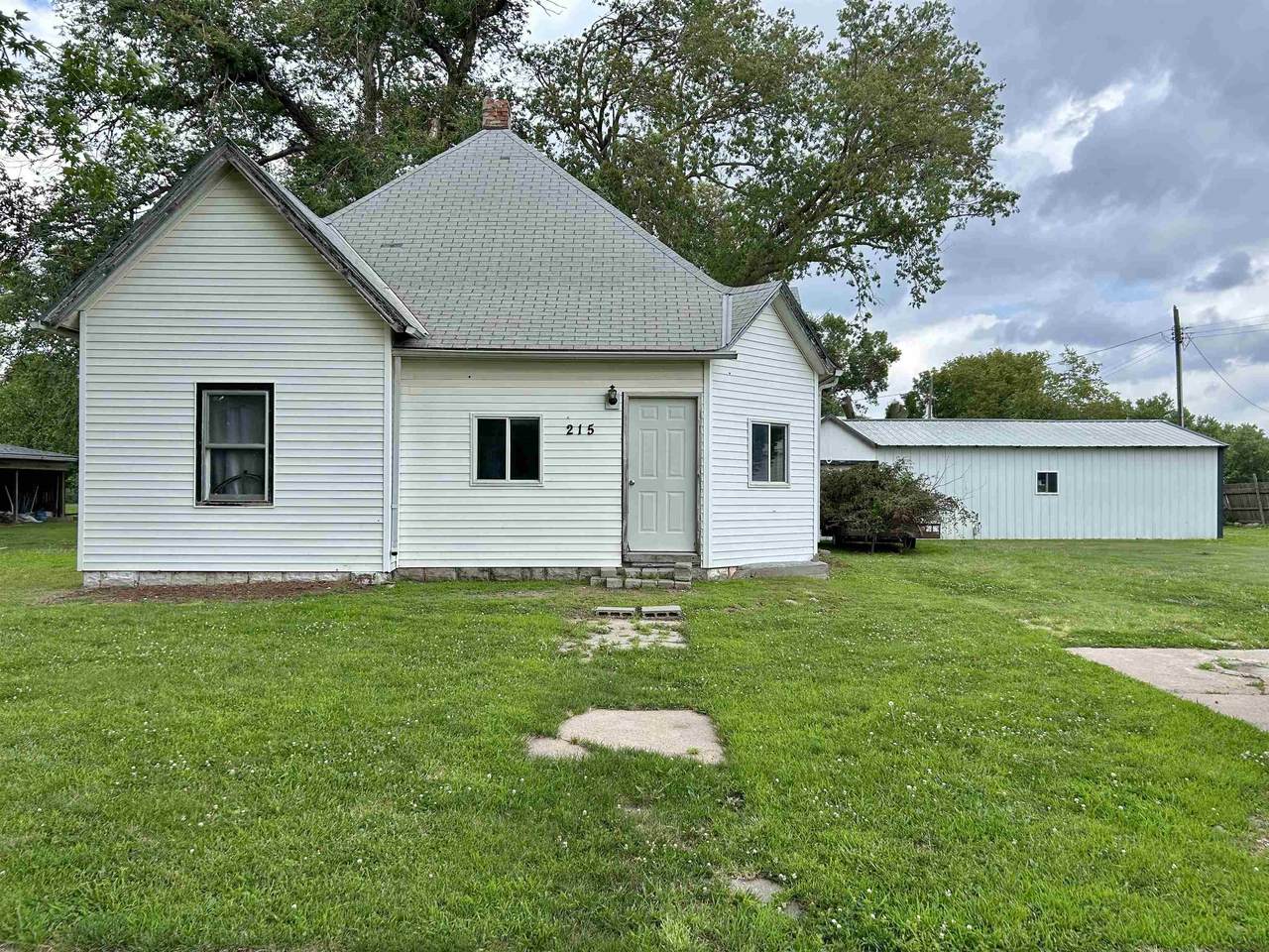 215 Frances Street - Photo 1