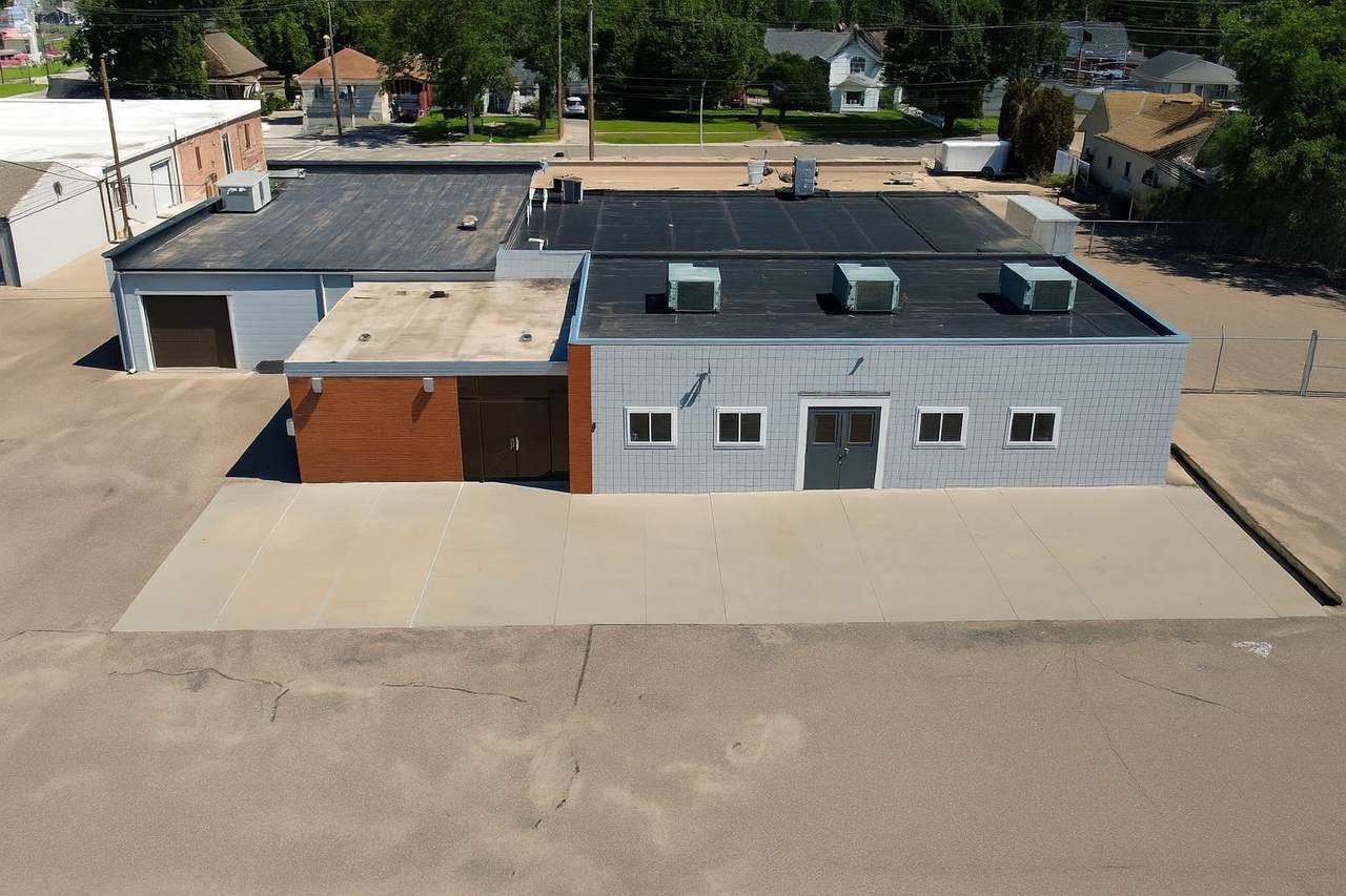 121 2nd Street - Photo 1