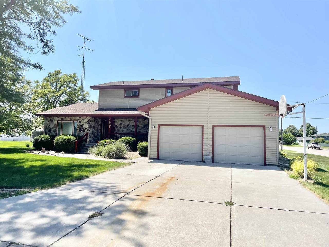 1821 Papio Lane - Photo 1