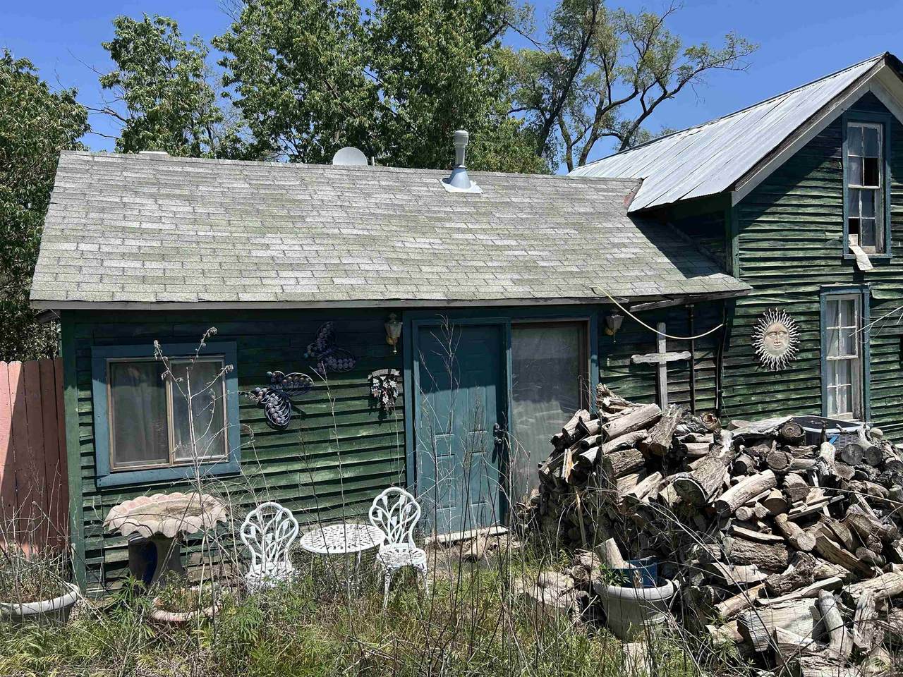 201 Badger Street - Photo 1