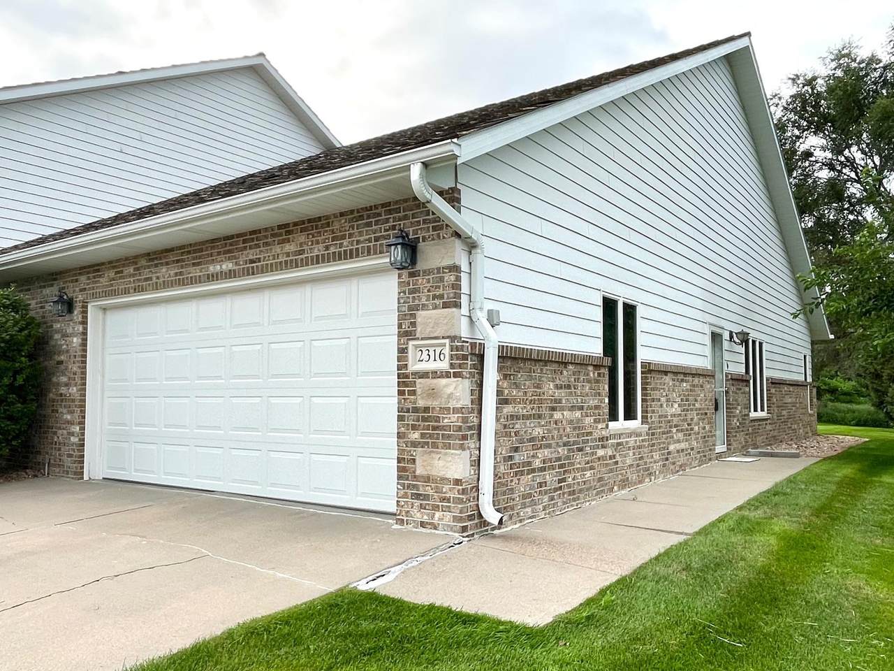 2316 42nd Street - Photo 1