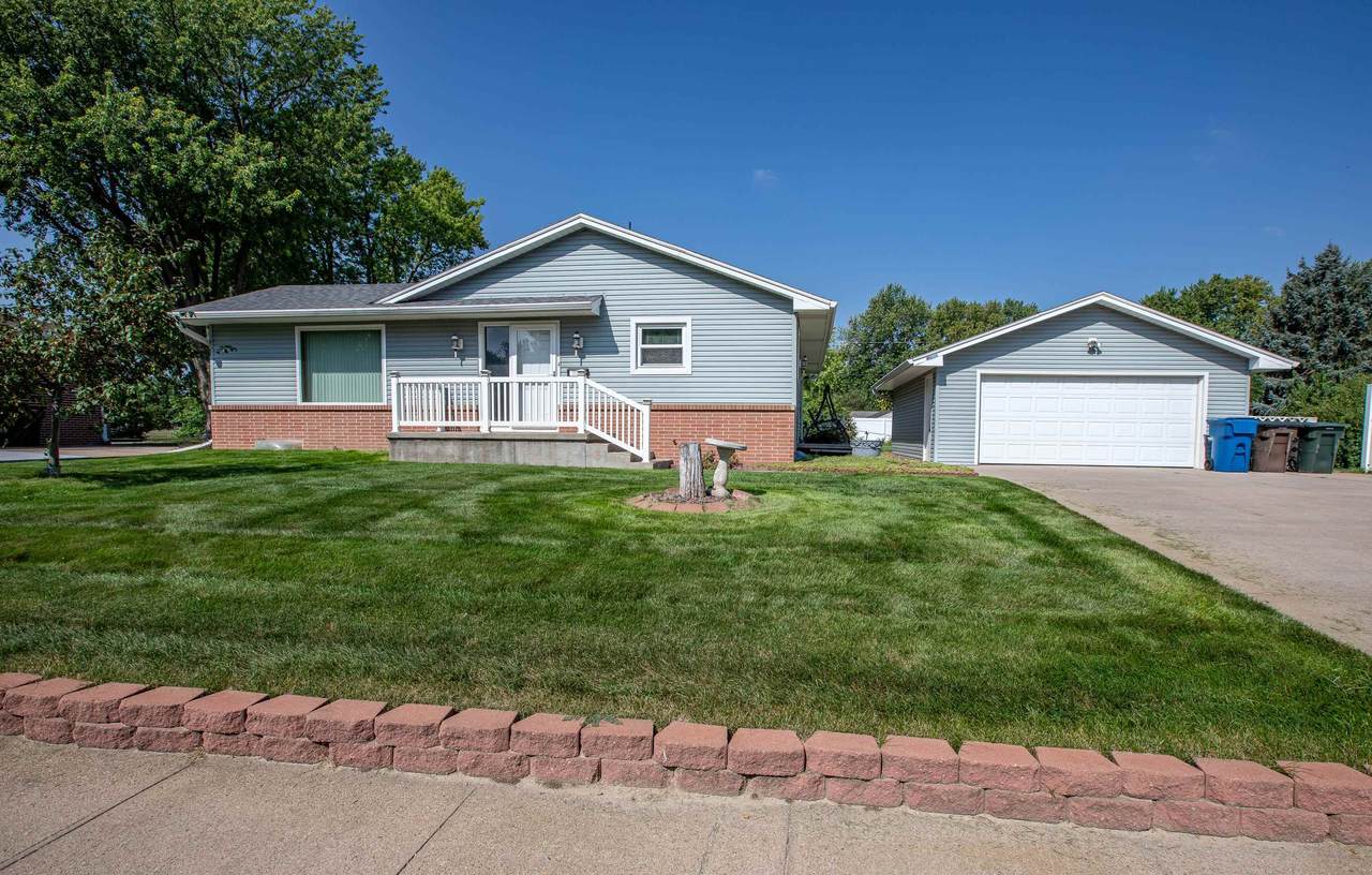 3506 13th Avenue - Photo 1
