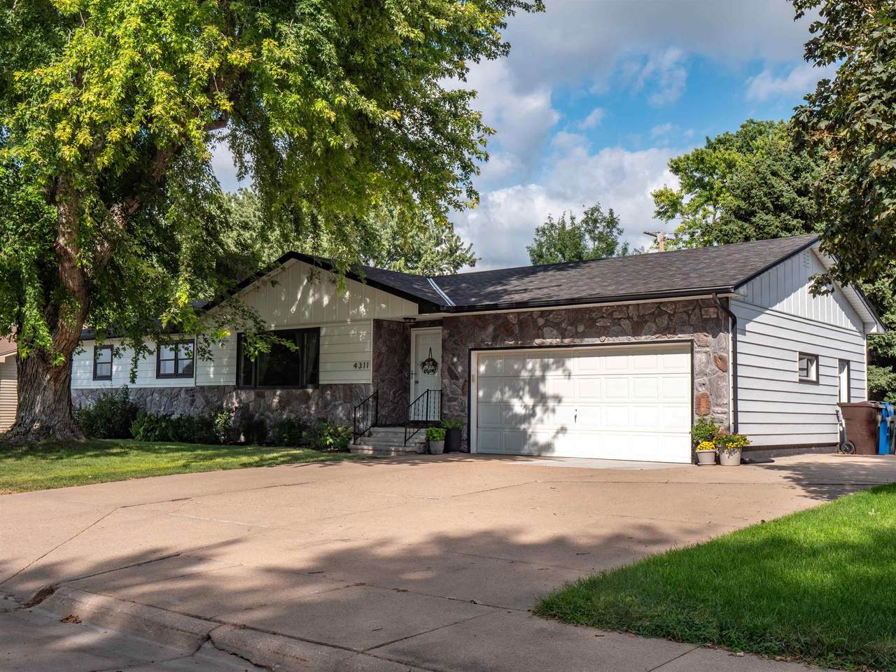 4311 Central Avenue - Photo 1