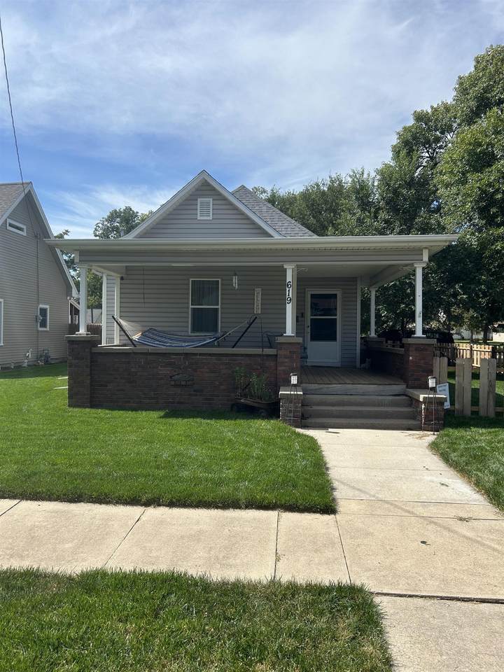 619 Briggs Avenue - Photo 1