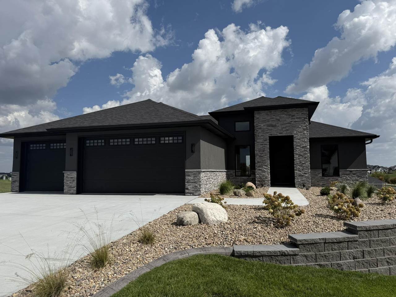 6303 12th Avenue Place - Photo 1