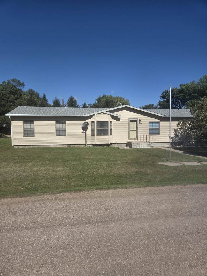 210 5th Street - Photo 1