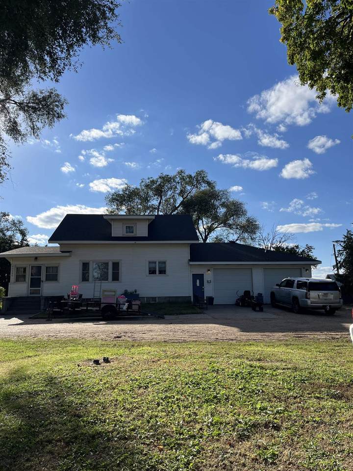 40680 Hwy 30 - Photo 1