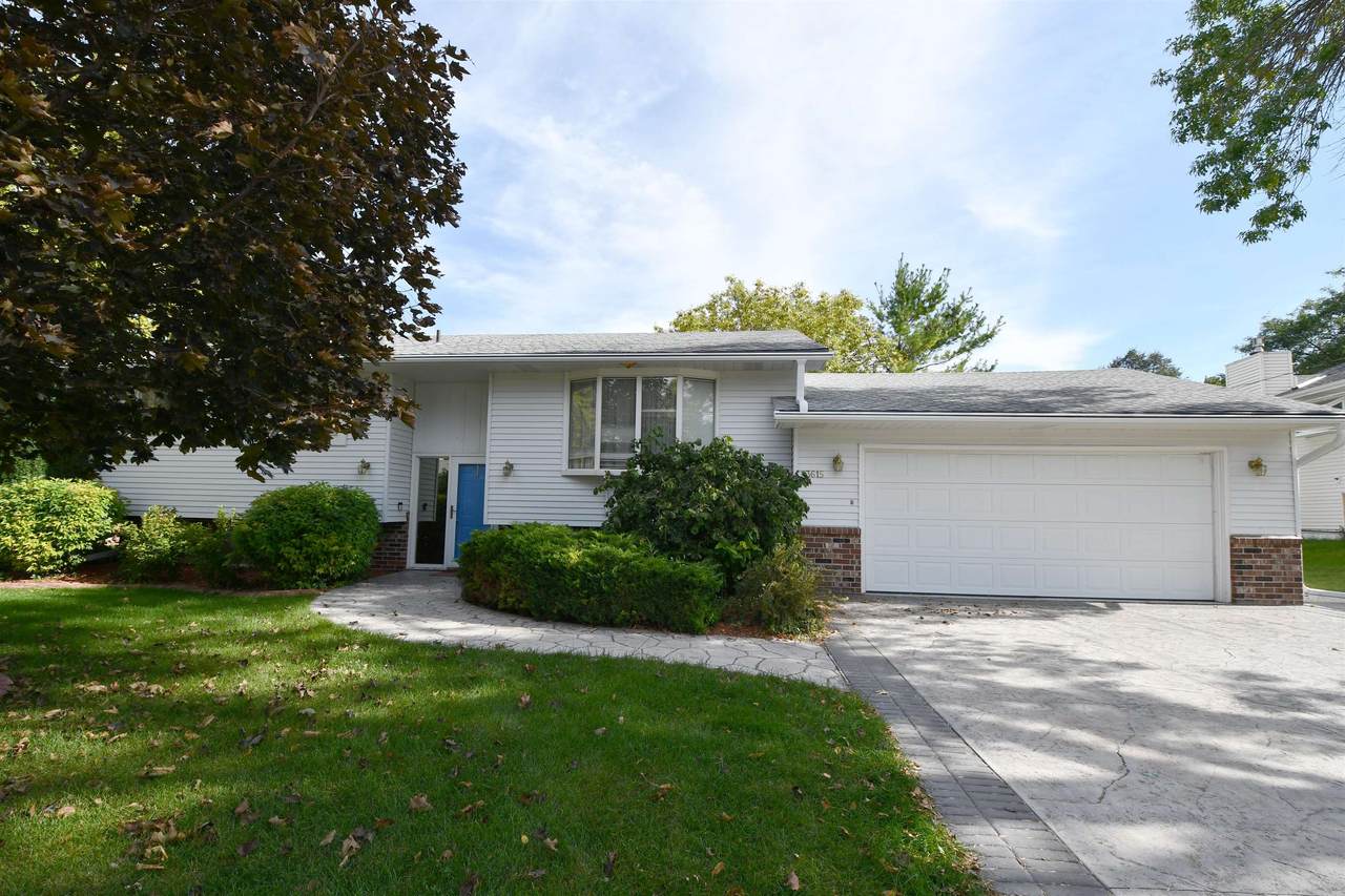 3615 13th Avenue - Photo 1