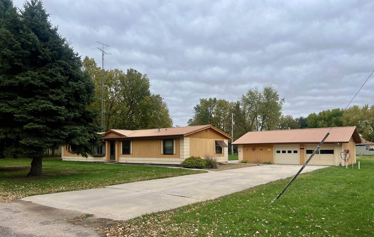 109 Park Street - Photo 1