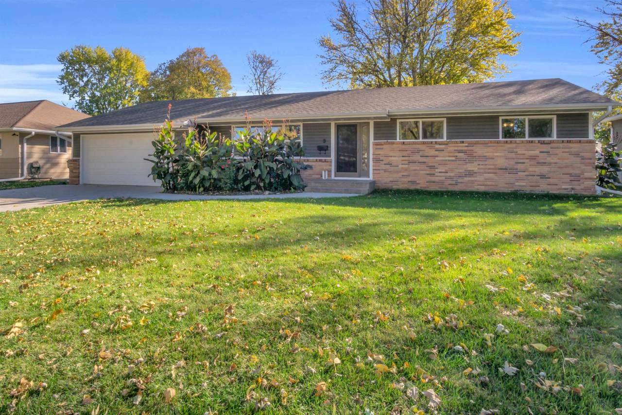 1410 36th Street - Photo 1