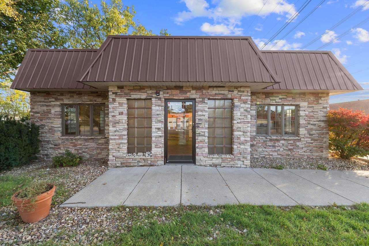 2217 2nd Street - Photo 1