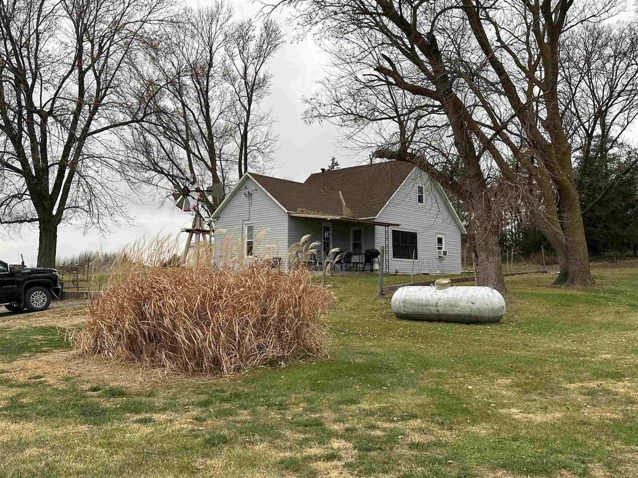 33225 340th Road - Photo 1