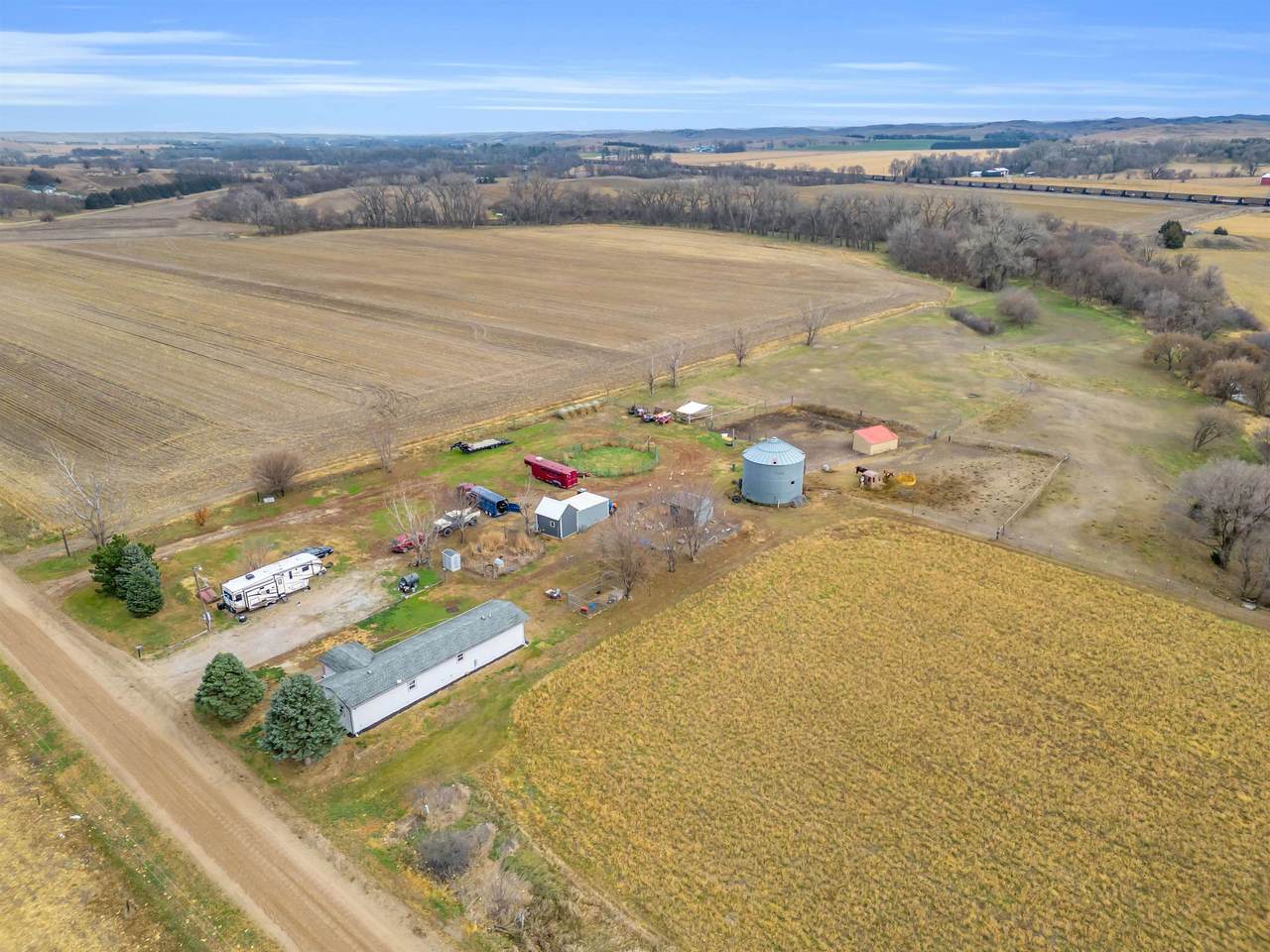 44448 796 Road - Photo 1