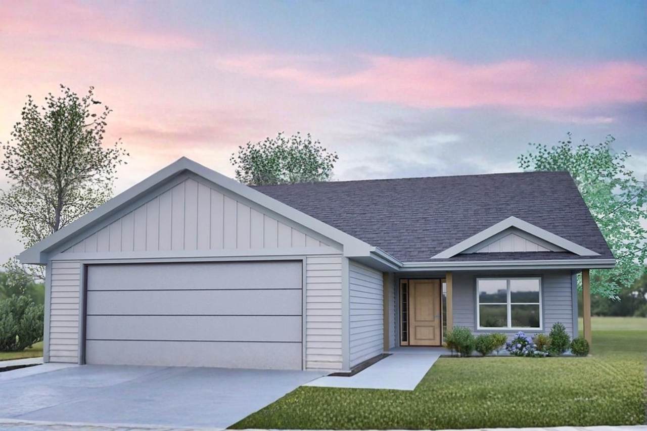 1006 5th Street - Photo 1