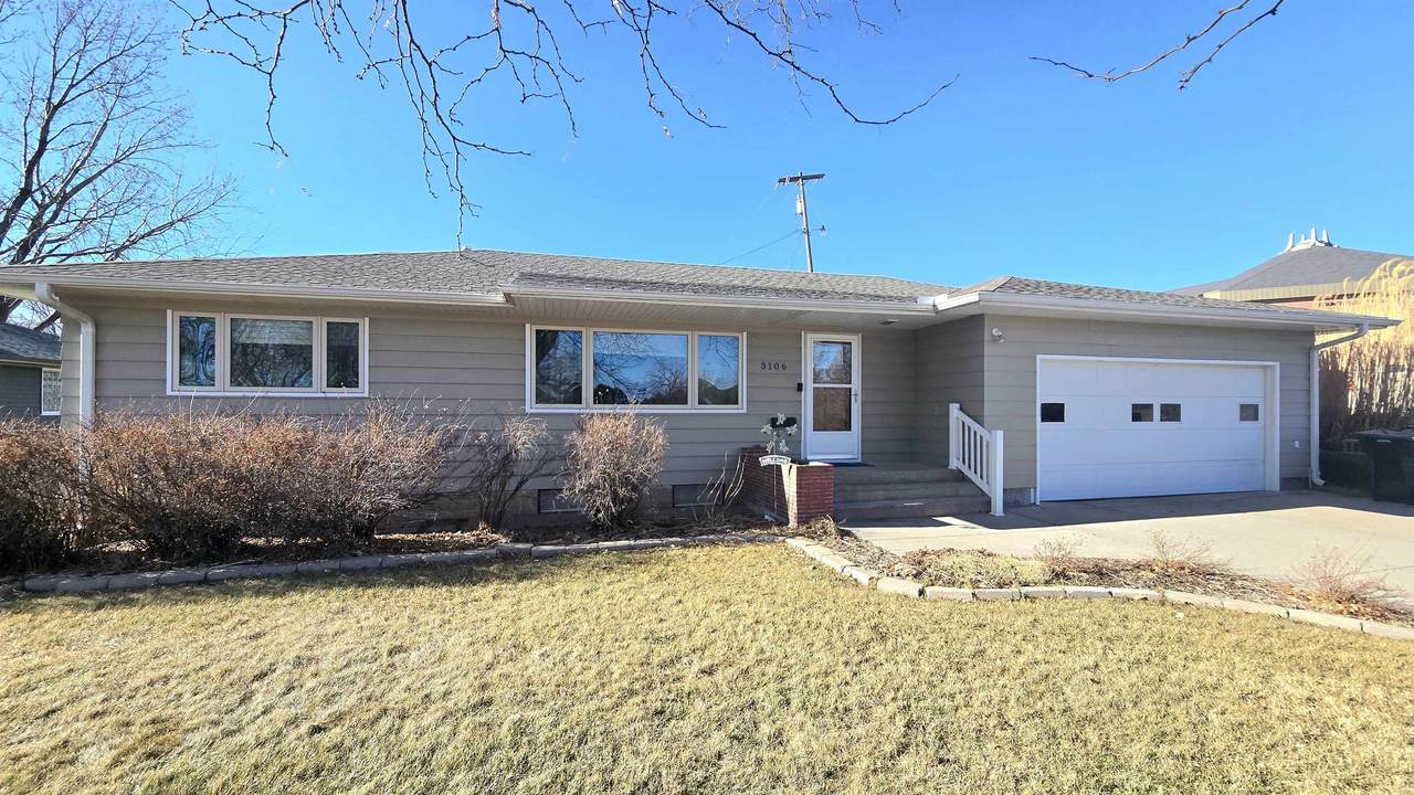 3106 7th Avenue - Photo 1