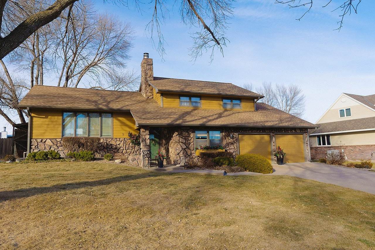 9 Centennial Lane - Photo 1