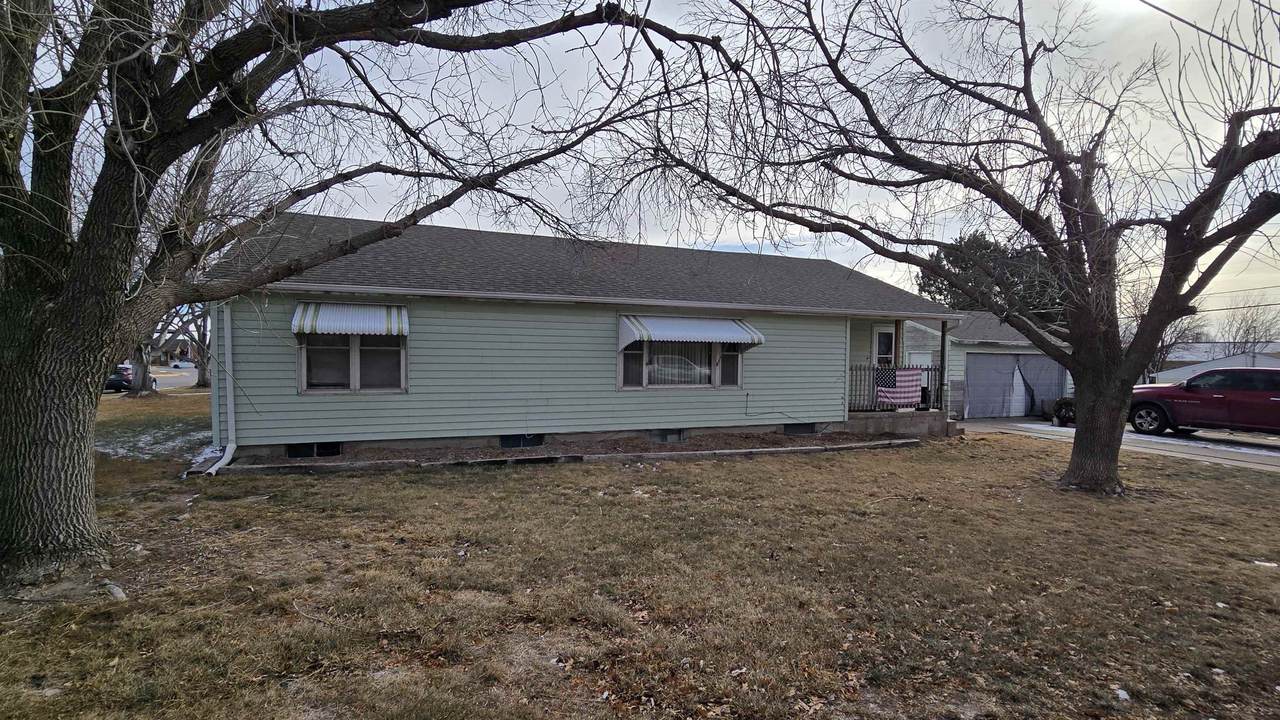 3223 3rd Avenue - Photo 1