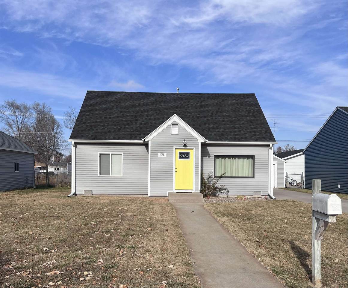 508 13th Street - Photo 1